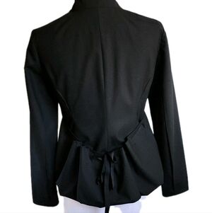 2B.Rych Blazer 6 Black Peplum Back, One Button Tuxedo. Unique Detail NWOT